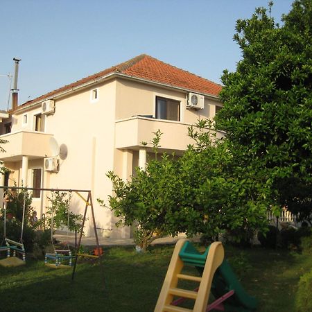 Apartments Ada Bojana Улцинь Екстер'єр фото
