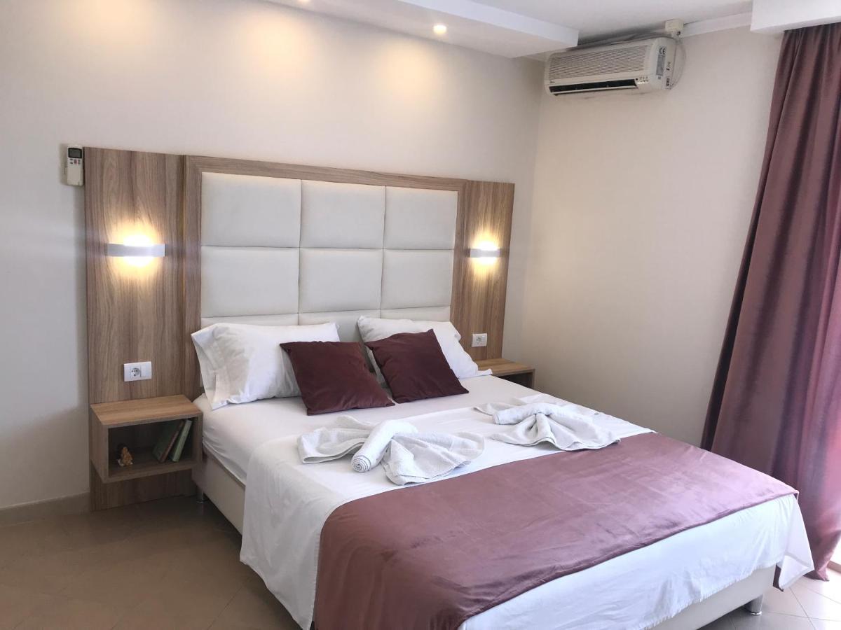 Apartments Ada Bojana Улцинь Екстер'єр фото
