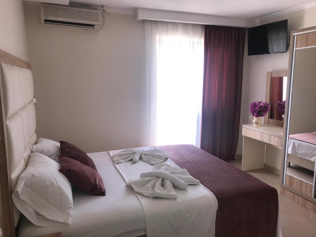 Apartments Ada Bojana Улцинь Екстер'єр фото