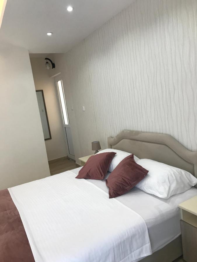 Apartments Ada Bojana Улцинь Екстер'єр фото