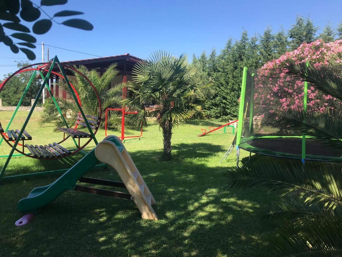 Apartments Ada Bojana Улцинь Екстер'єр фото