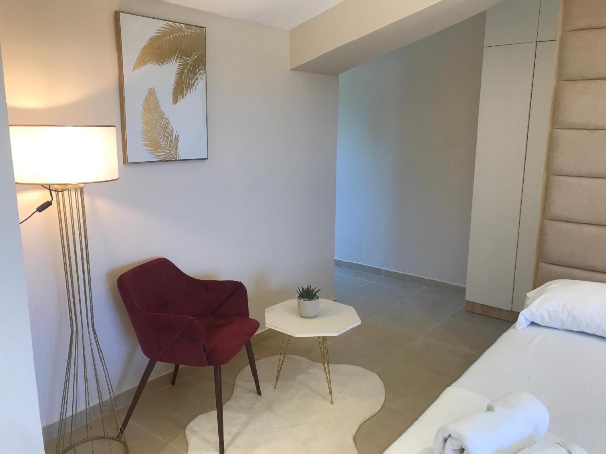 Apartments Ada Bojana Улцинь Екстер'єр фото