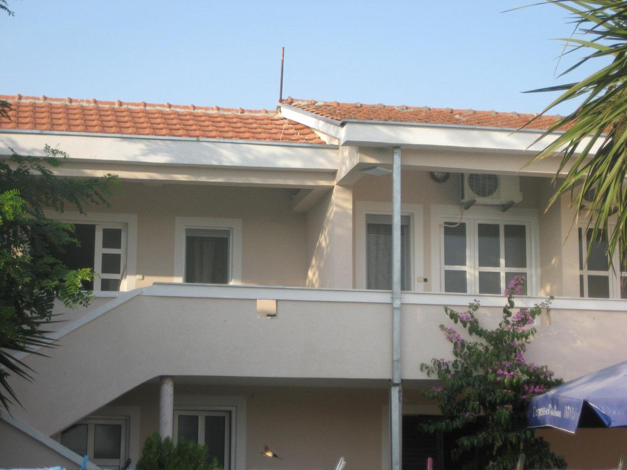 Apartments Ada Bojana Улцинь Екстер'єр фото