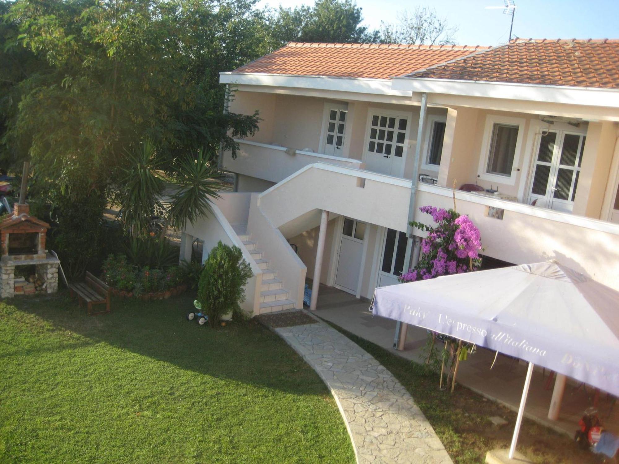 Apartments Ada Bojana Улцинь Екстер'єр фото