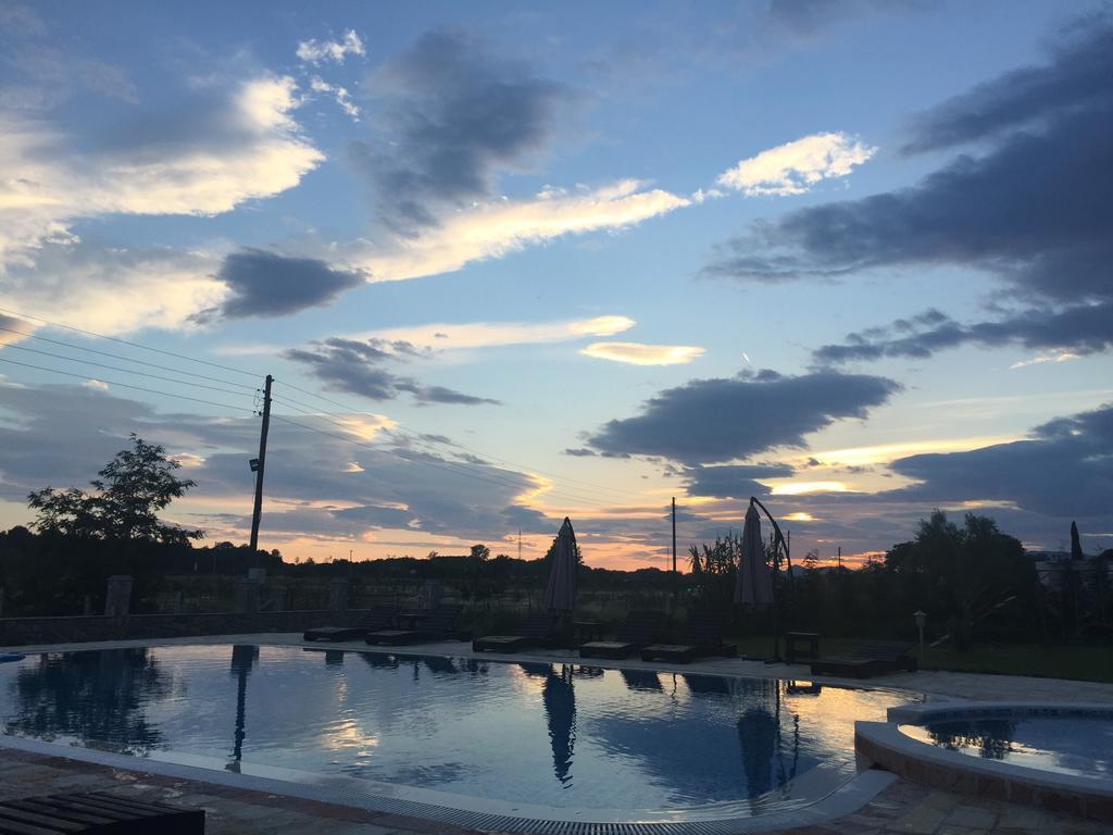 Apartments Ada Bojana Улцинь Екстер'єр фото